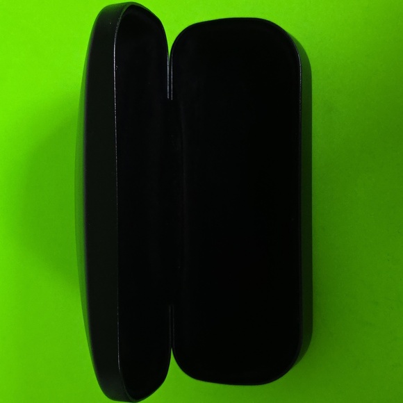 Coach Black Clamshell Eyeglass Case (Case Only) - Picture 6 of 10